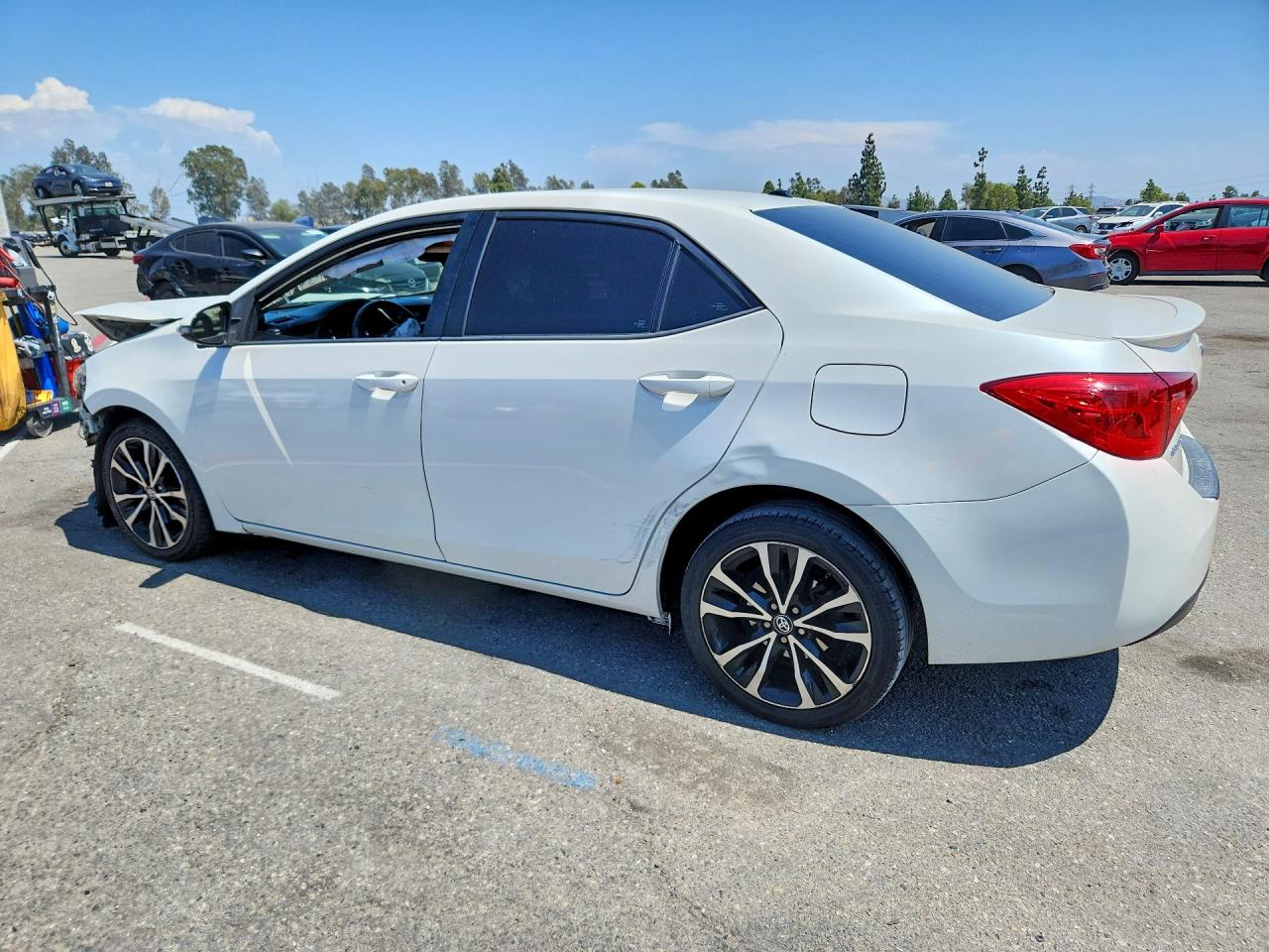 2017 TOYOTA COROLLA SE — снимка 2
