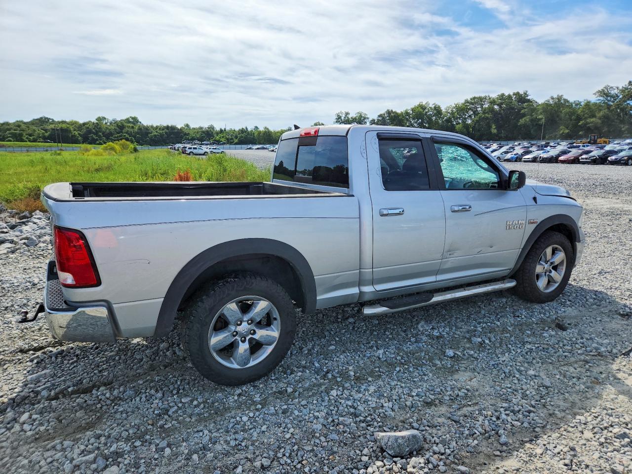2018 RAM 1500 SLT — снимка 3