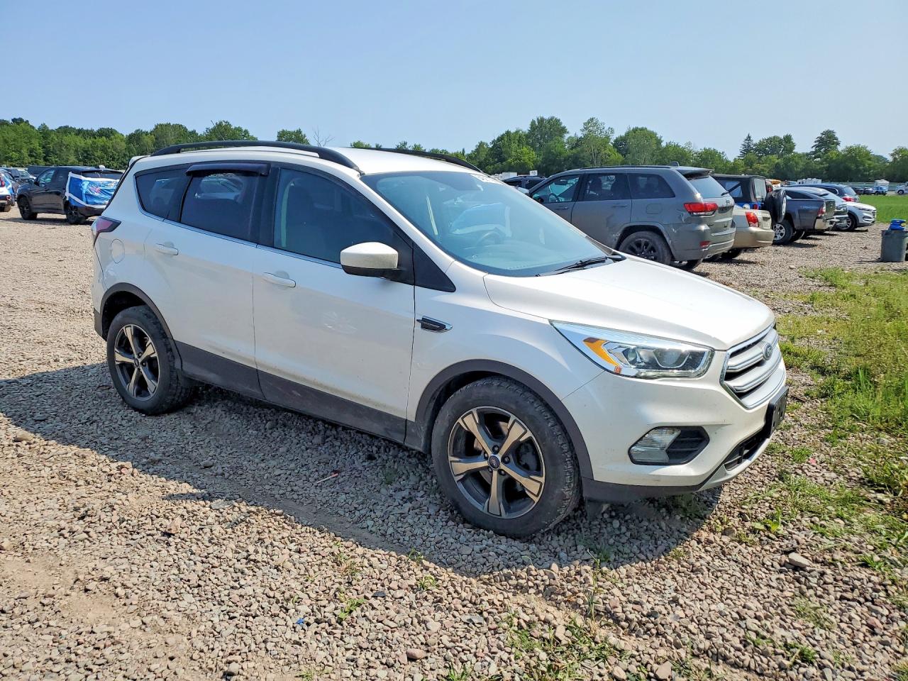 2017 FORD ESCAPE SE — снимка 4