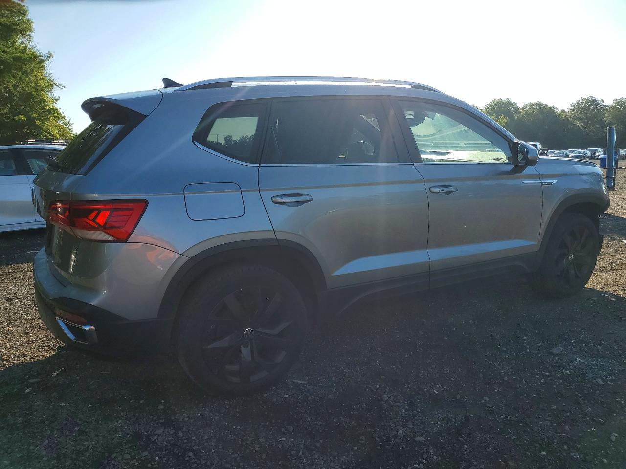 2023 VOLKSWAGEN TAOS SE — снимка 3