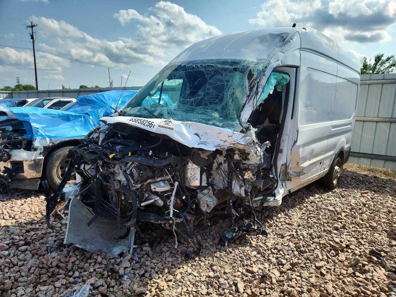 2022 FORD TRANSIT T-250