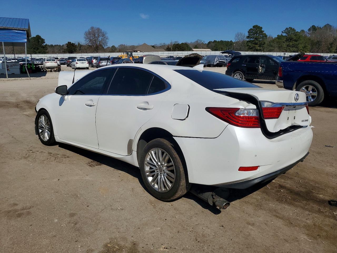2015 LEXUS ES 350 — снимка 2