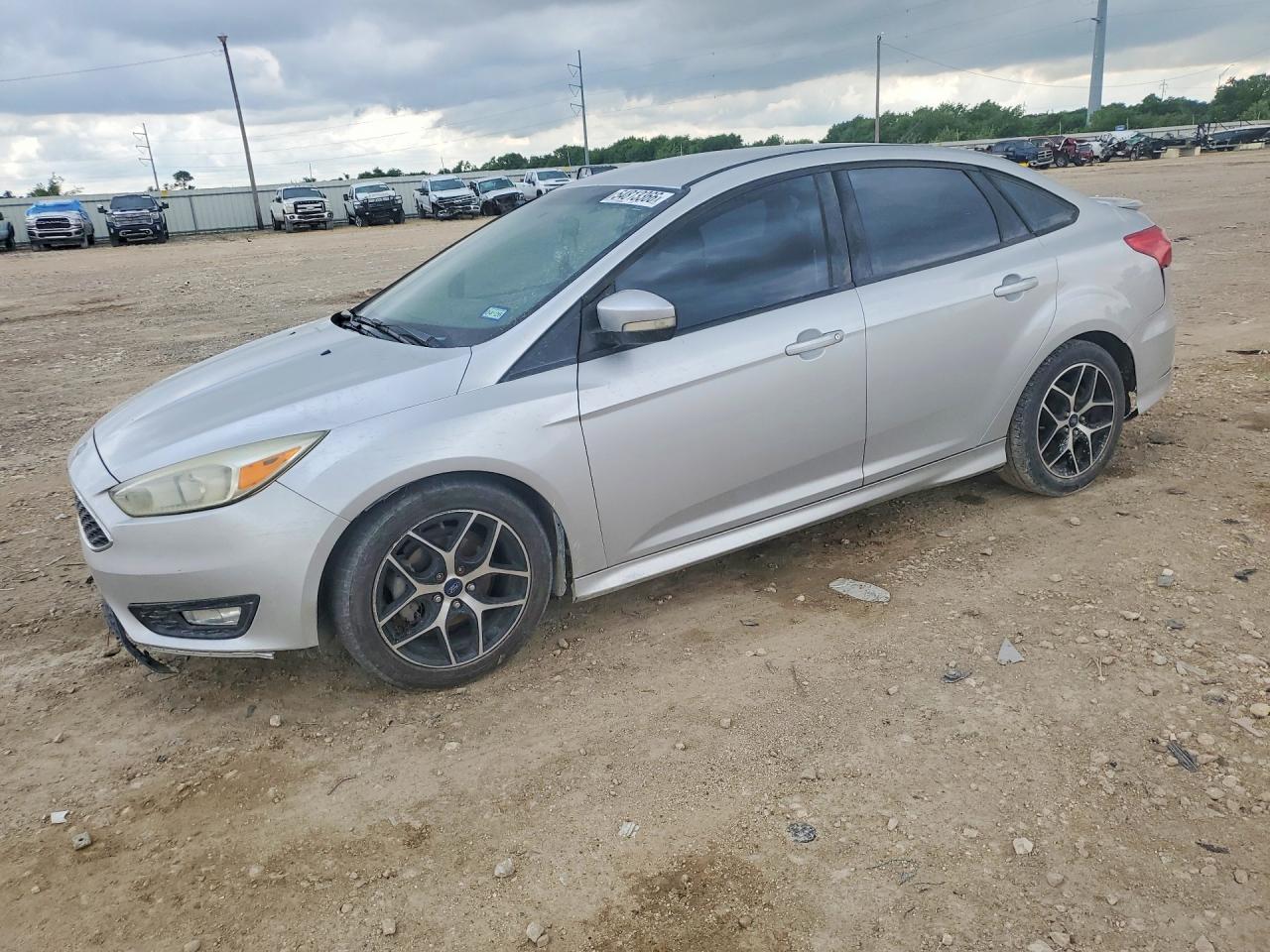 2016 FORD FOCUS SE