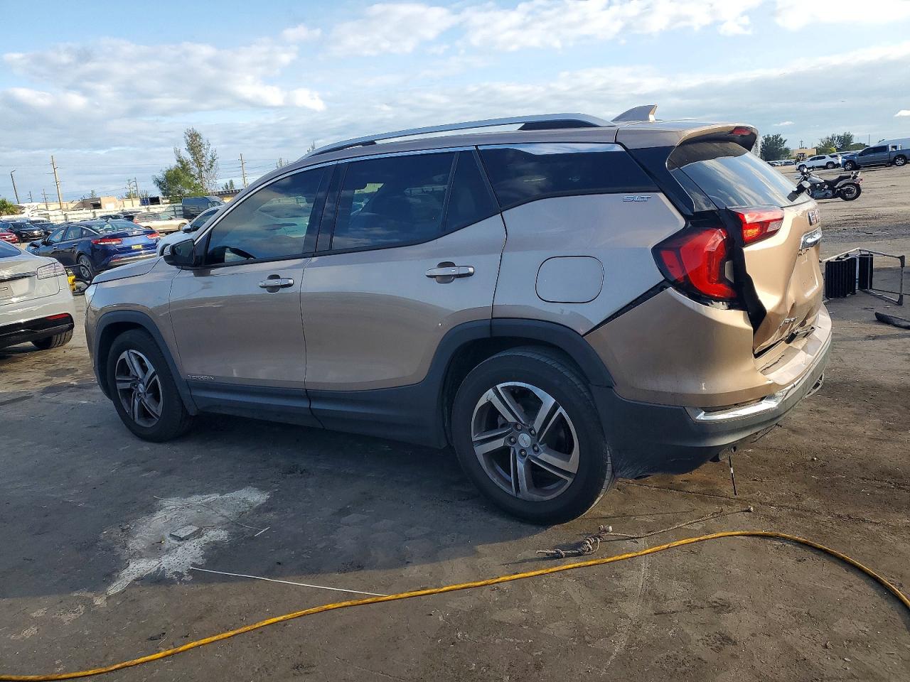 2018 GMC TERRAIN SLT — снимка 2