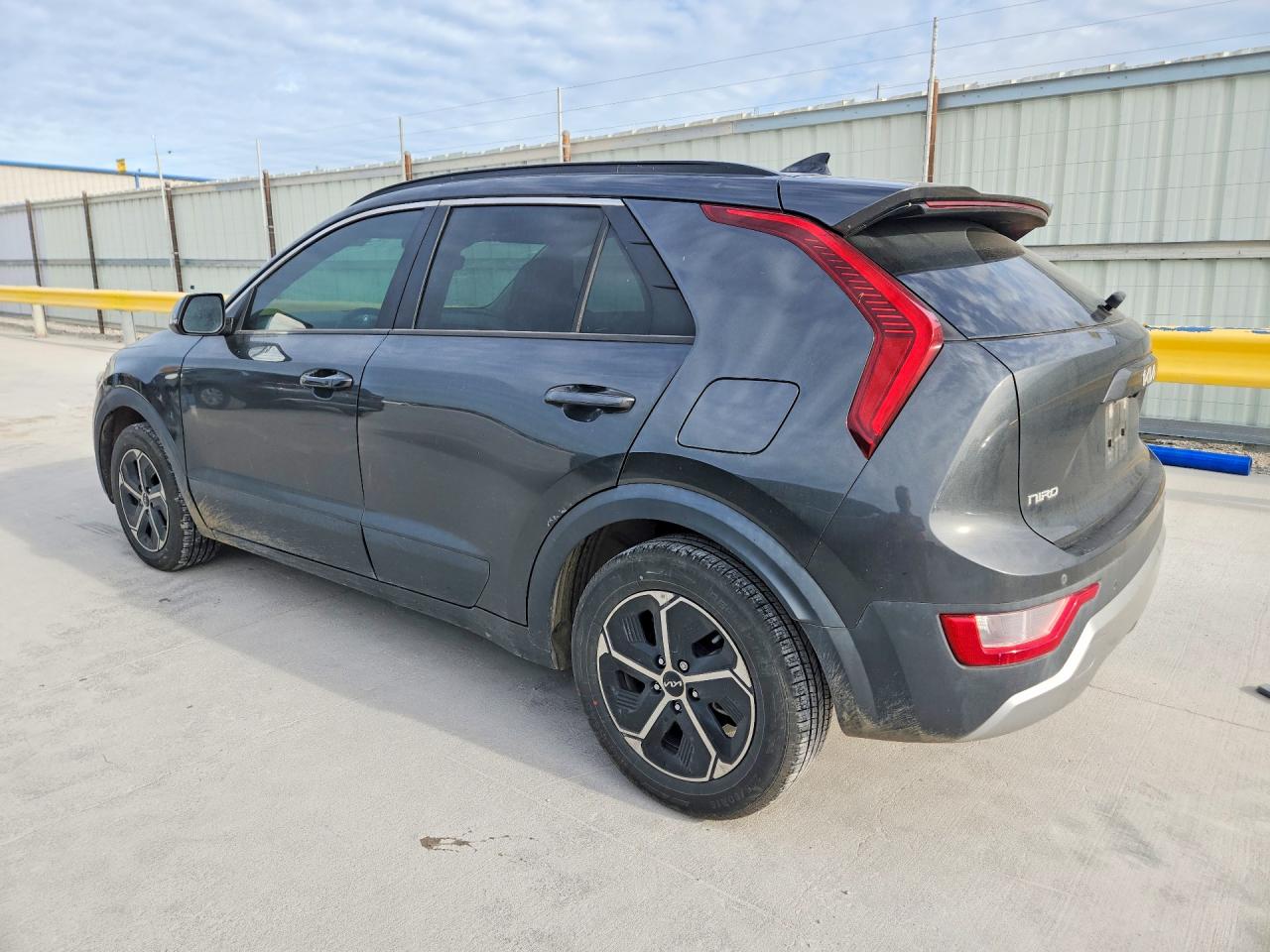 2024 KIA NIRO EX — снимка 2
