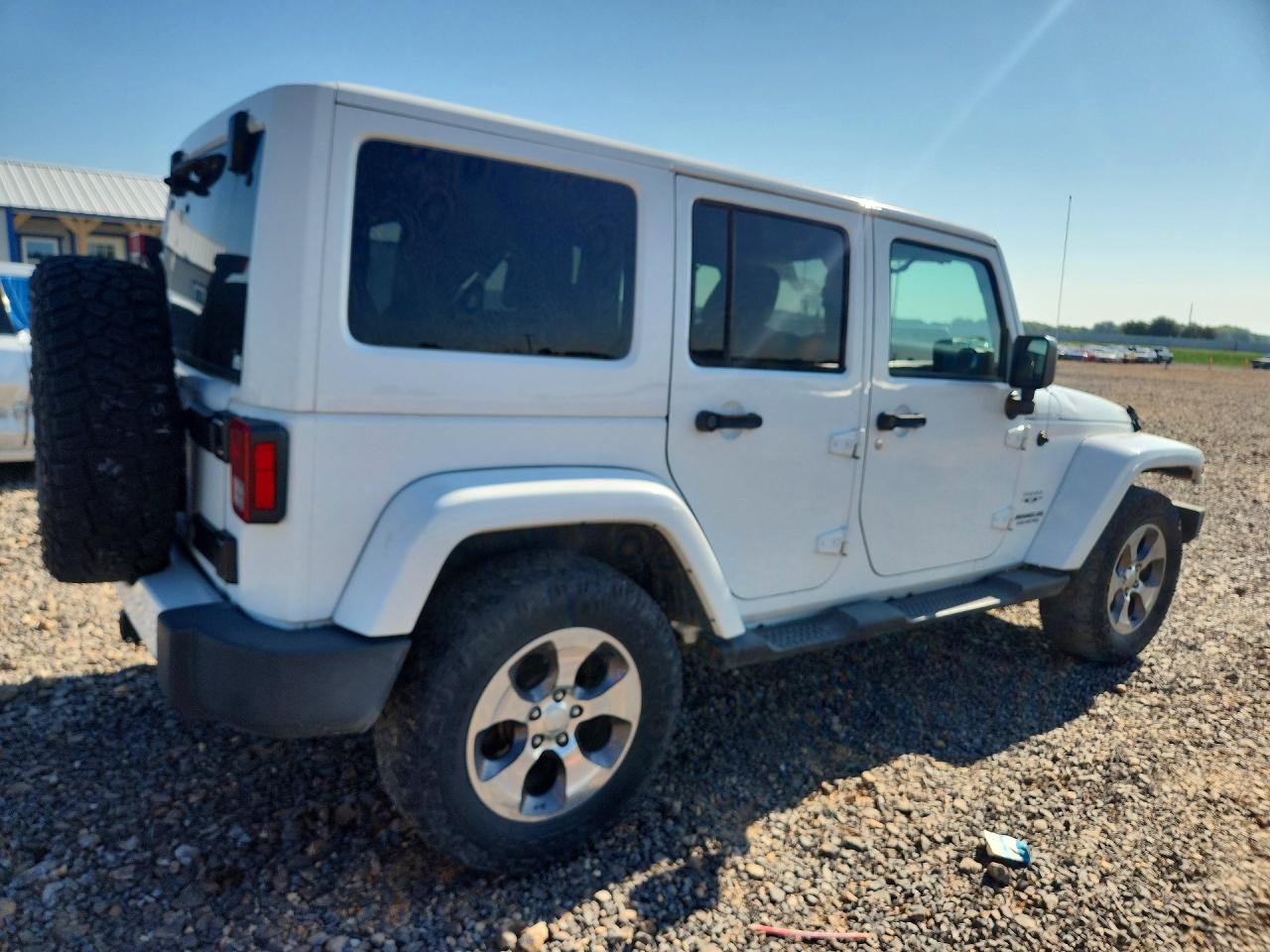 2016 JEEP WRANGLER UNLIMITED SAHARA — снимка 3
