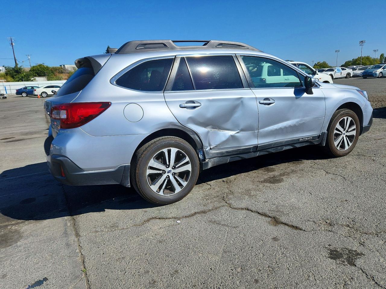 2018 SUBARU OUTBACK 2.5I LIMITED — снимка 3