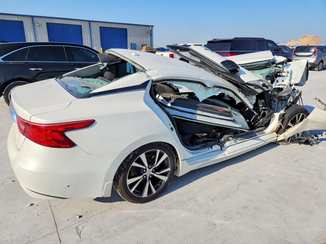 2017 NISSAN MAXIMA 3.5 S — снимка 3