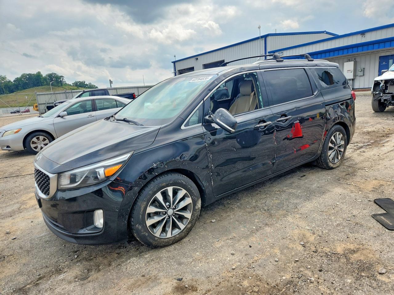 2016 KIA SEDONA SX