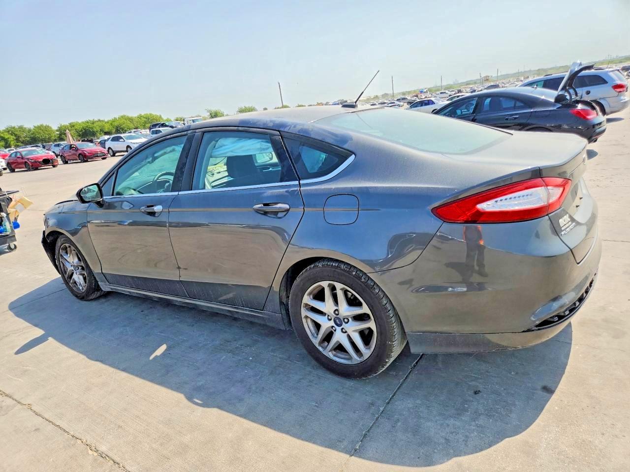 2016 FORD FUSION SE — снимка 2