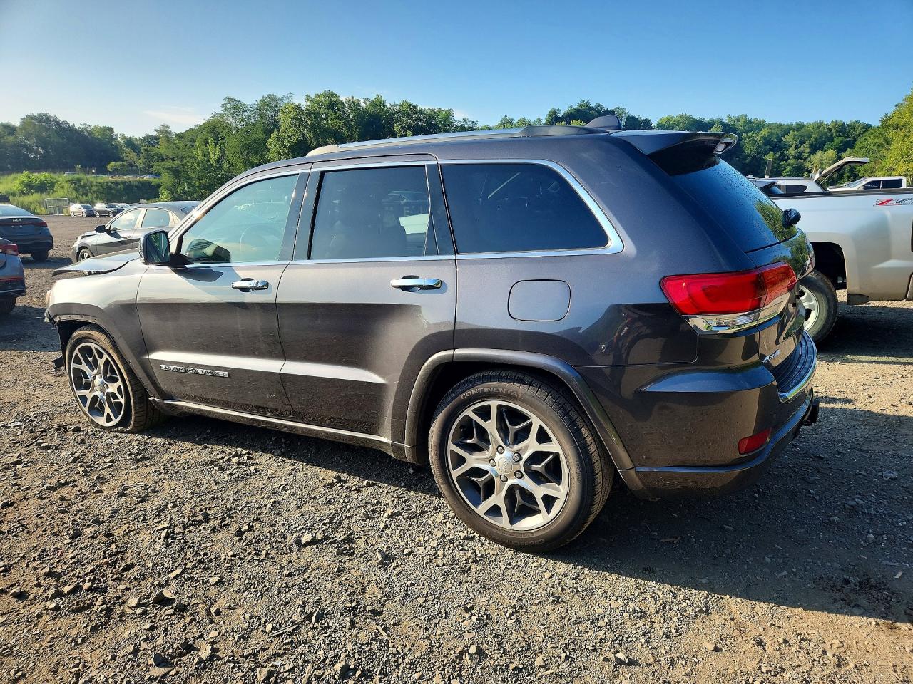 2020 JEEP GRAND CHEROKEE OVERLAND — снимка 2