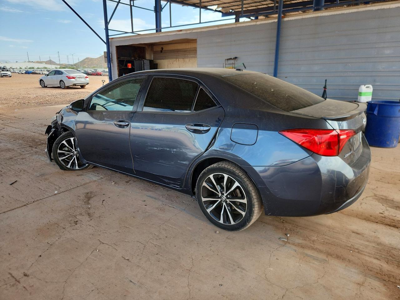 2017 TOYOTA COROLLA SE — снимка 2