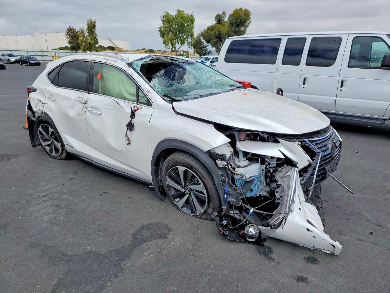 2020 LEXUS NX 300H — снимка 4