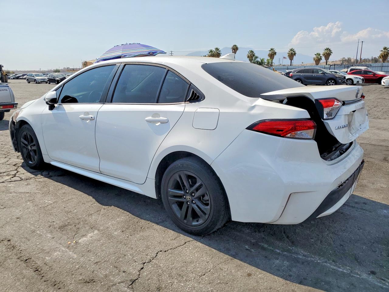 2021 TOYOTA COROLLA LE — снимка 2