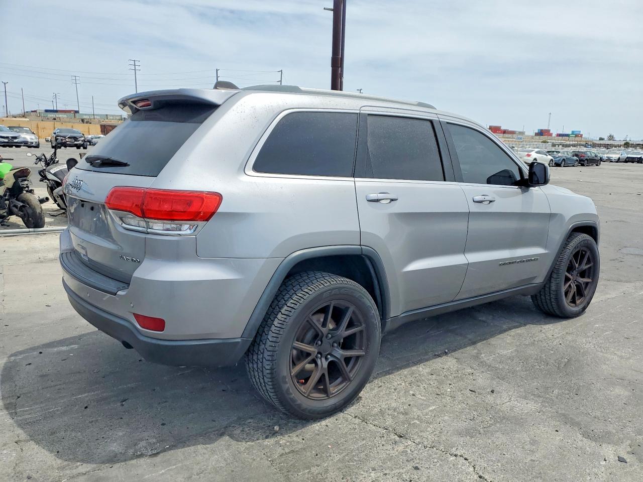 2018 JEEP GRAND CHEROKEE LAREDO — снимка 3