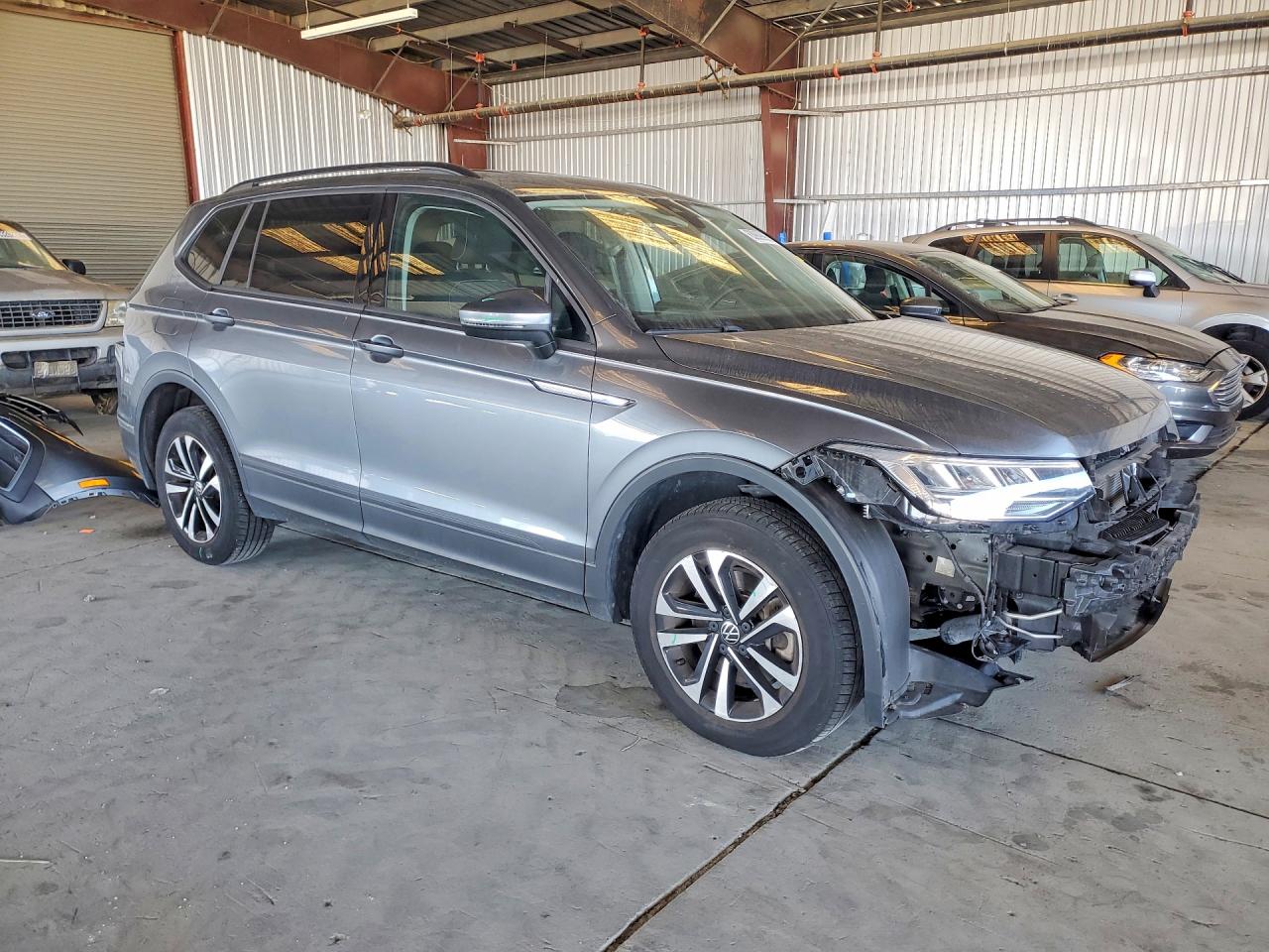 2022 VOLKSWAGEN TIGUAN S — снимка 4