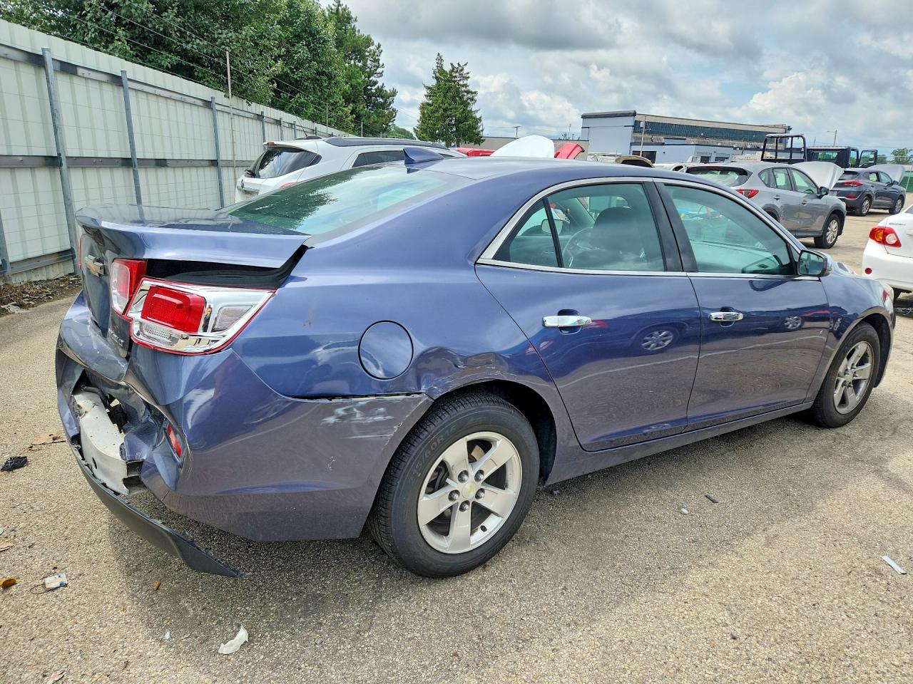 2015 CHEVROLET MALIBU 1LT — снимка 3