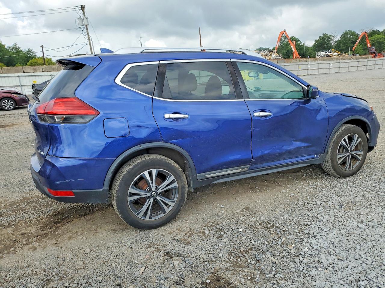 2017 NISSAN ROGUE SL — снимка 3