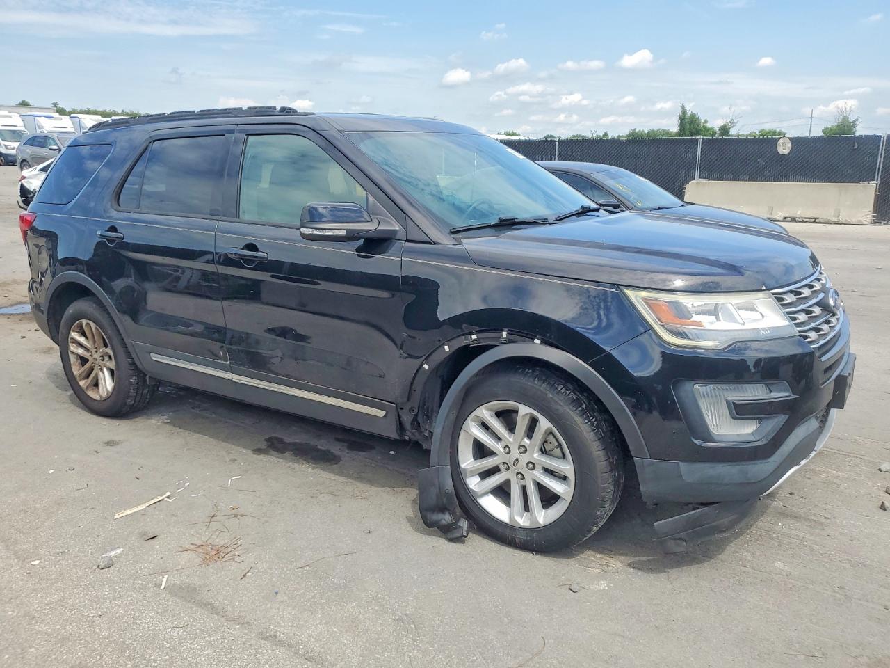 2017 FORD EXPLORER XLT — снимка 4