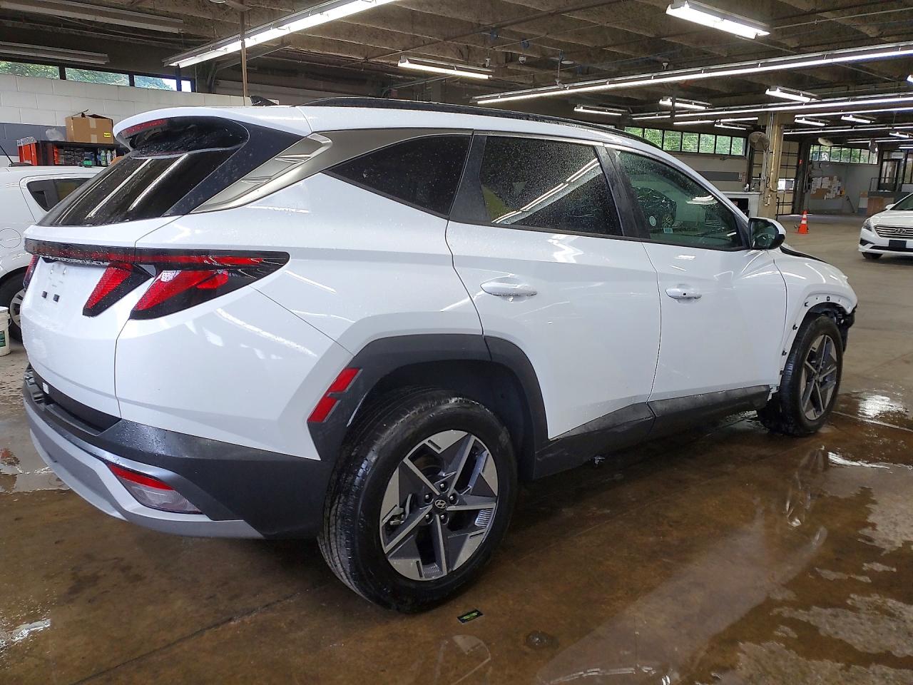 2026 HYUNDAI TUCSON SEL — снимка 3