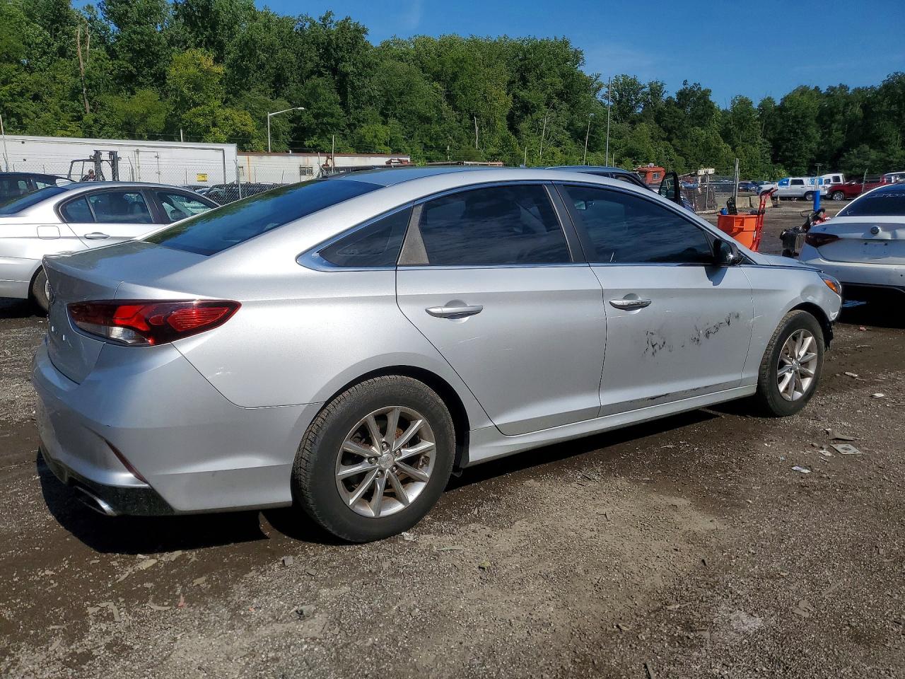 2018 HYUNDAI SONATA SE — снимка 3