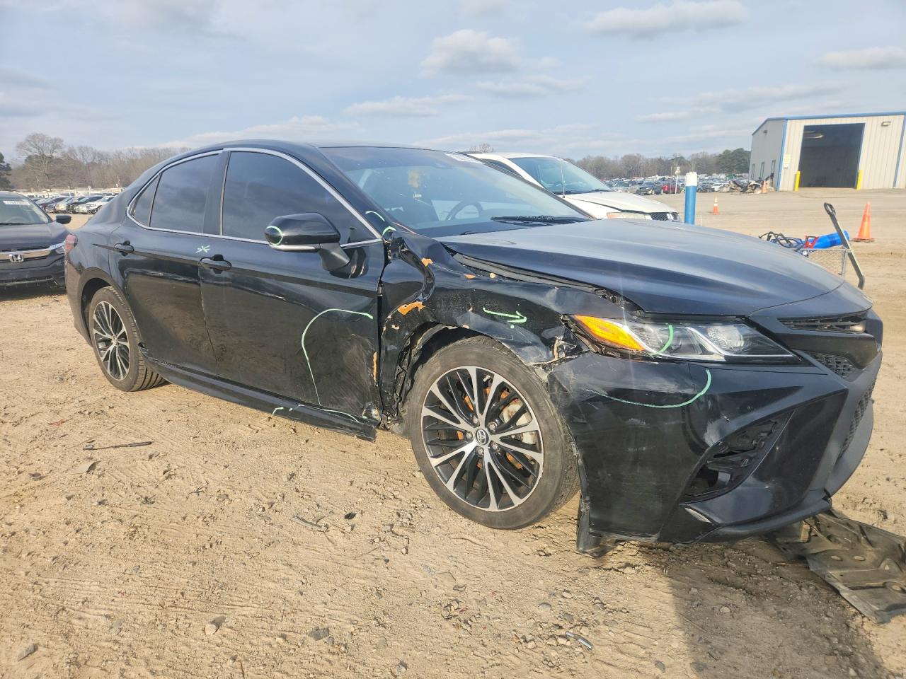 2018 TOYOTA CAMRY L — снимка 4