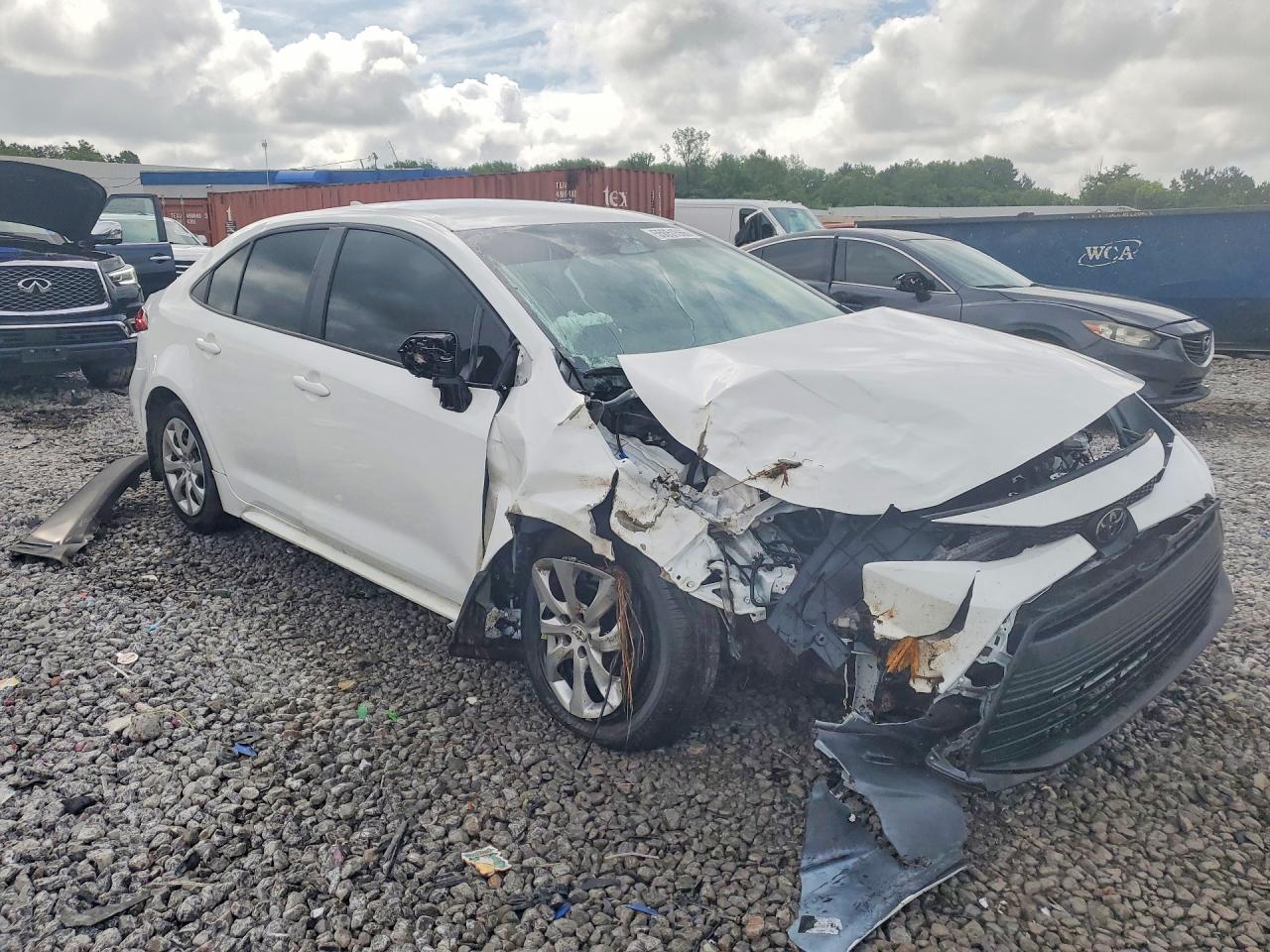 2026 TOYOTA COROLLA LE — снимка 4