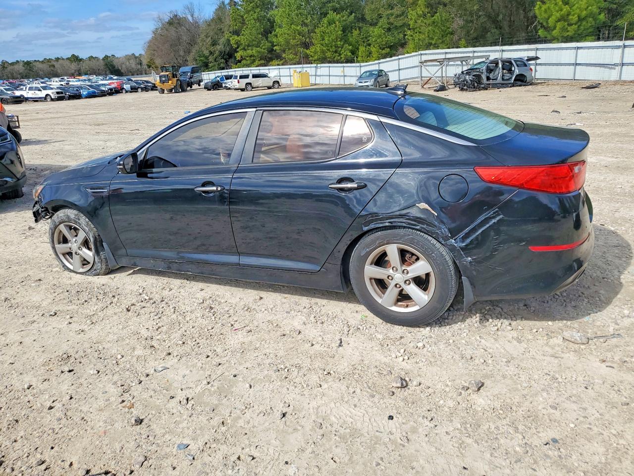 2015 KIA OPTIMA LX — снимка 2