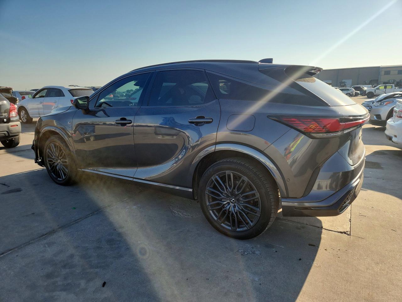 2024 LEXUS RX 500H F SPORT — снимка 2