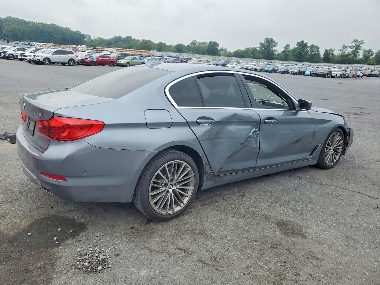2017 BMW 540 XI — снимка 3