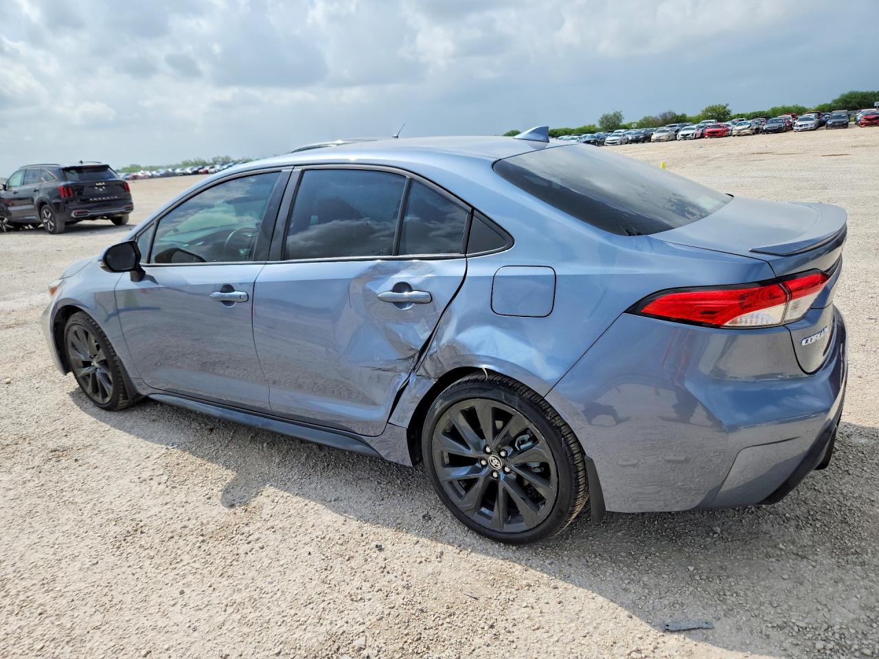 2023 TOYOTA COROLLA SE — снимка 2