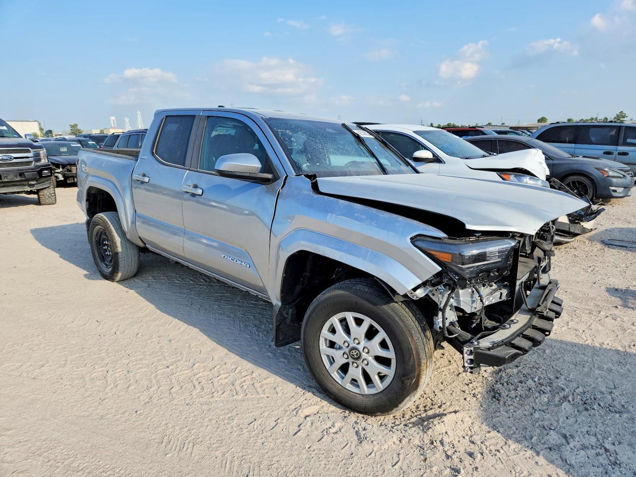 2025 TOYOTA TACOMA SR5 — снимка 4
