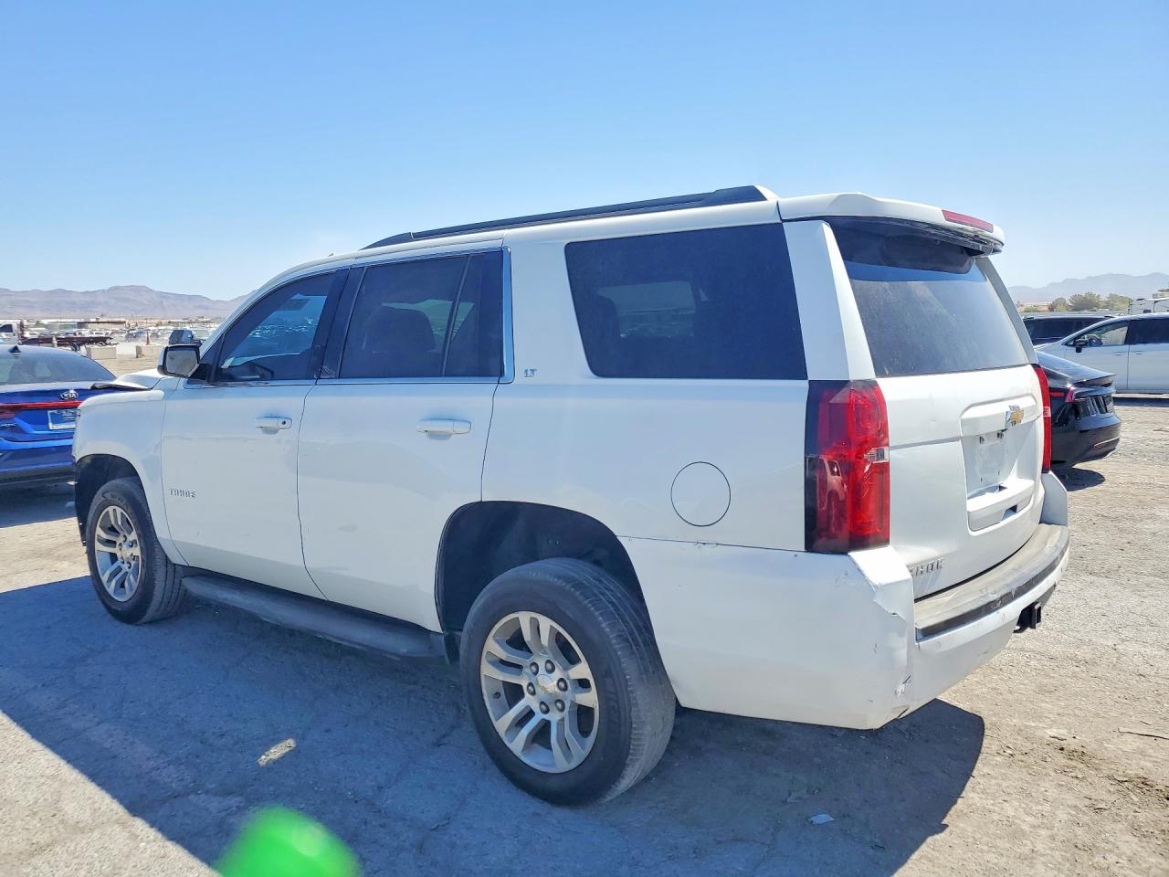 2015 CHEVROLET TAHOE C1500 LT — снимка 2