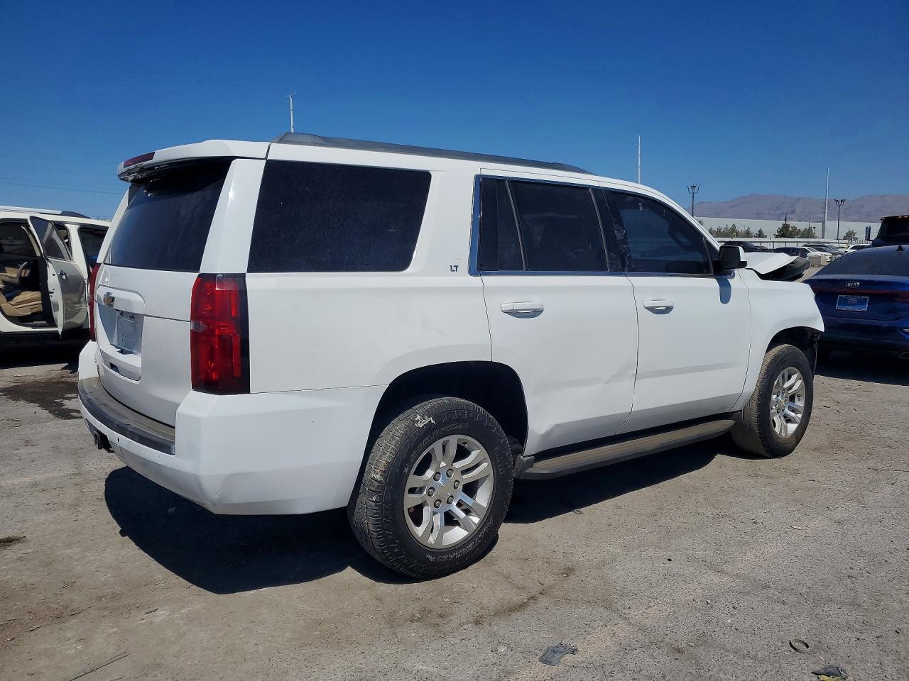 2015 CHEVROLET TAHOE C1500 LT — снимка 3