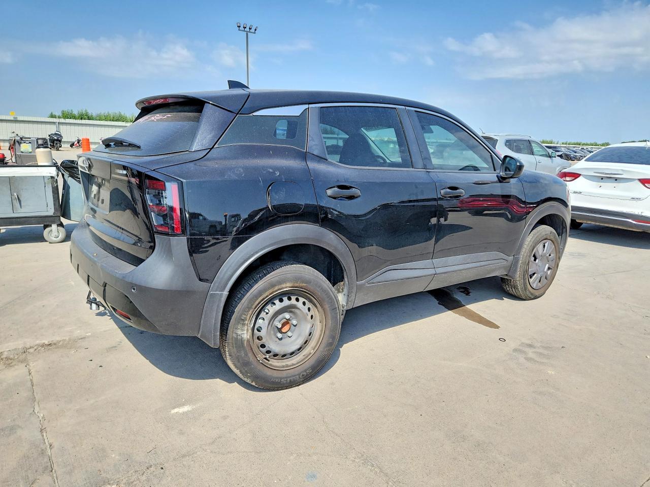 2025 NISSAN KICKS S — снимка 3