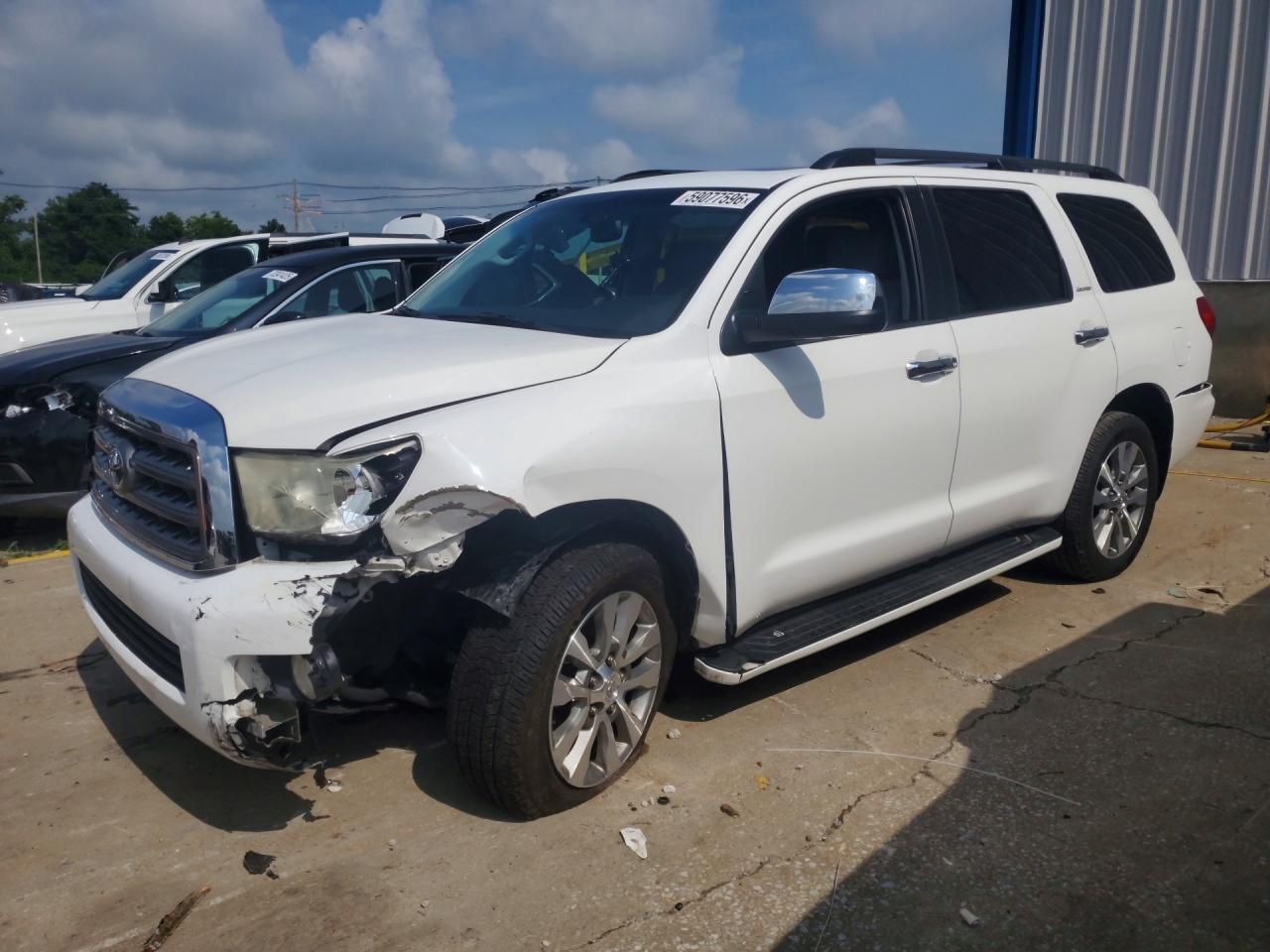 2016 TOYOTA SEQOUIA