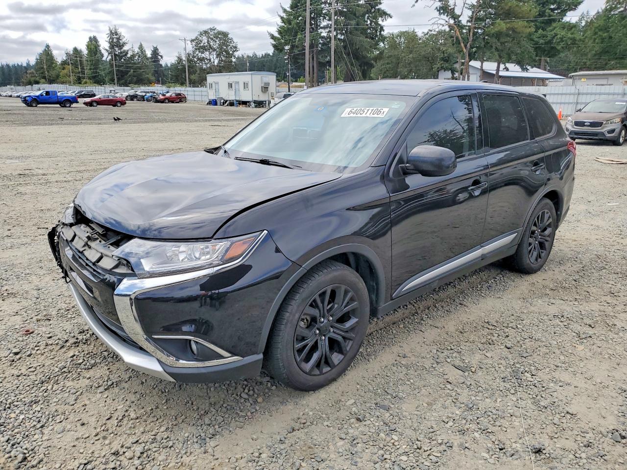 2018 MITSUBISHI OUTLANDER ES