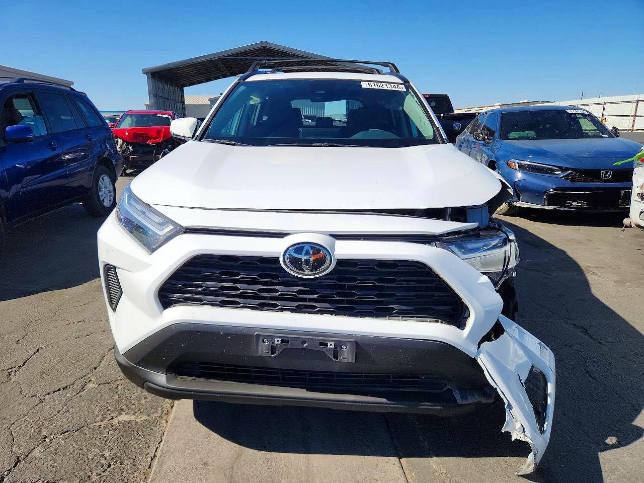 2025 TOYOTA RAV4 HYBRID XLE — снимка 5