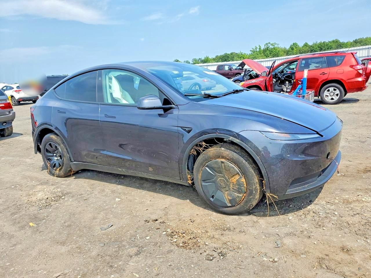 2026 TESLA MODEL Y — снимка 4