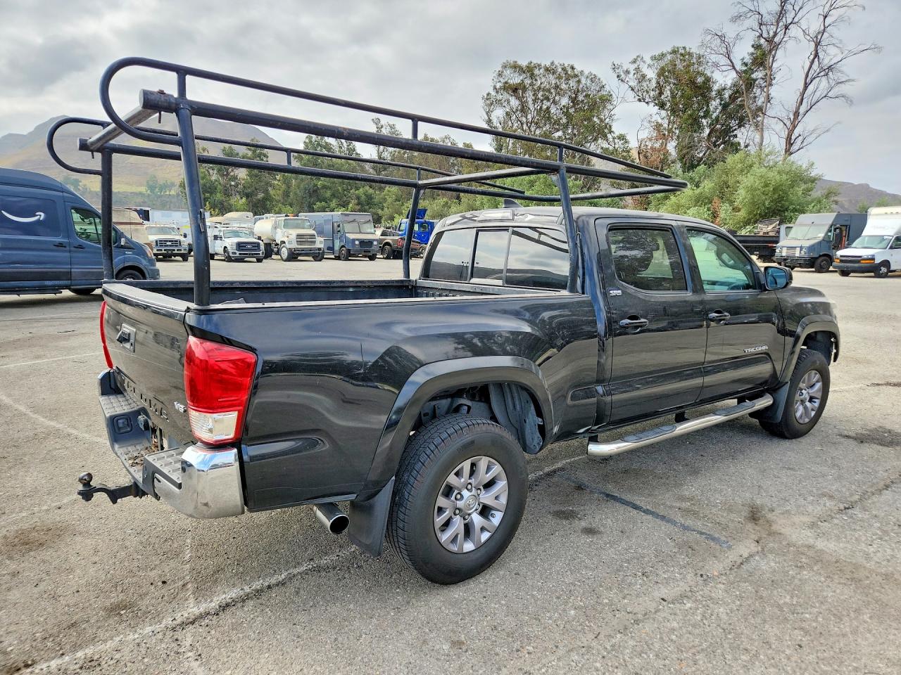 2017 TOYOTA TACOMA SR5 V6 — снимка 3