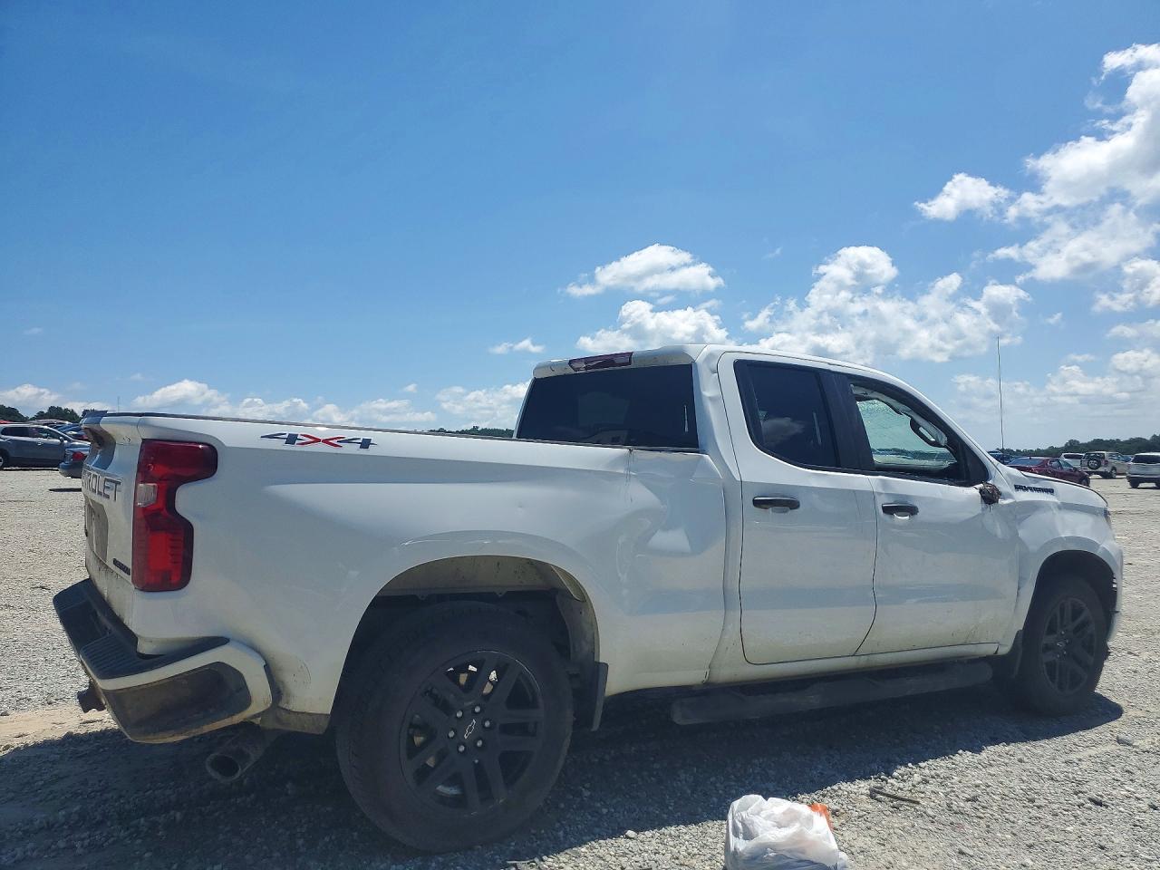 2025 CHEVROLET SILVERADO K1500 CUSTOM — снимка 3