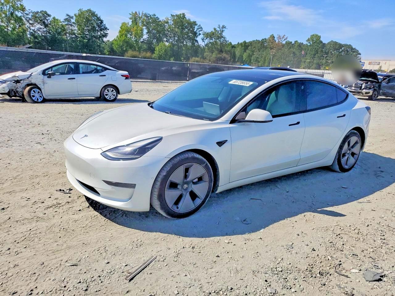 2021 TESLA MODEL 3