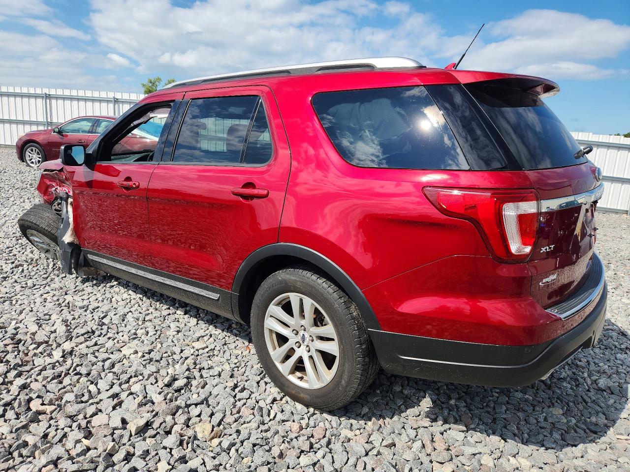 2018 FORD EXPLORER XLT — снимка 2