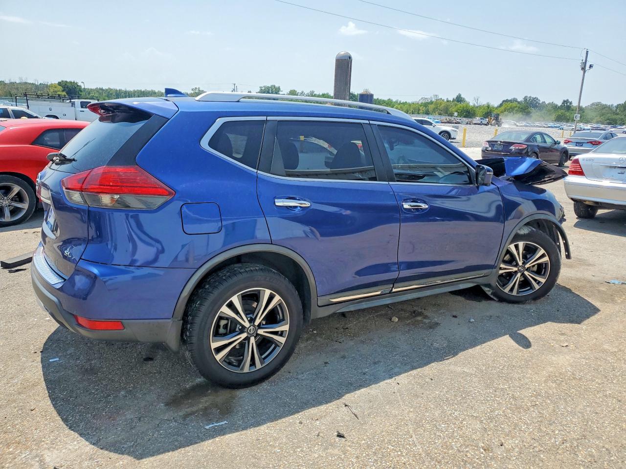 2017 NISSAN ROGUE SL — снимка 3