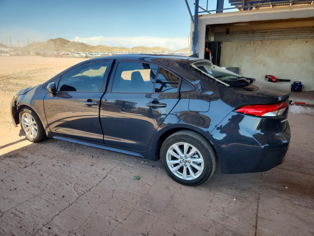 2026 TOYOTA COROLLA HYBRID LE — снимка 2