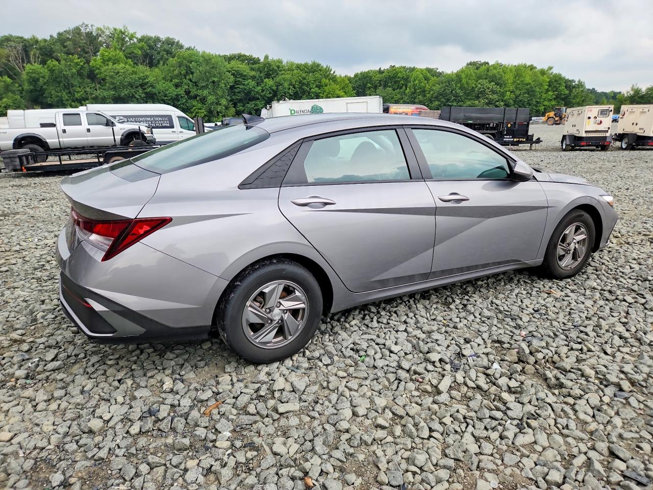 2025 HYUNDAI ELANTRA SE — снимка 3