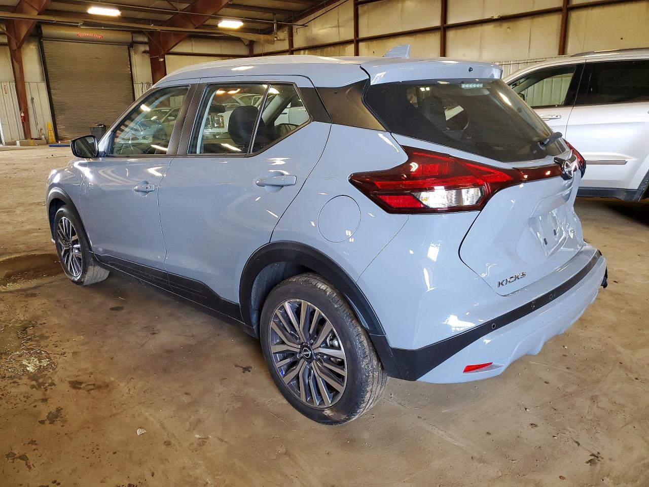 2024 NISSAN KICKS SV — снимка 2