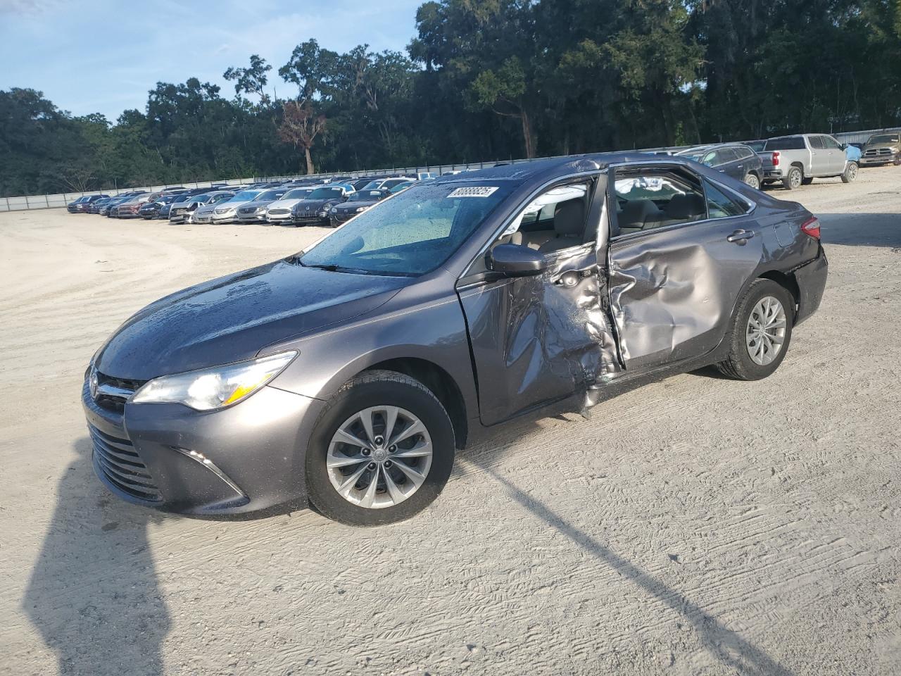 2017 TOYOTA CAMRY LE LE