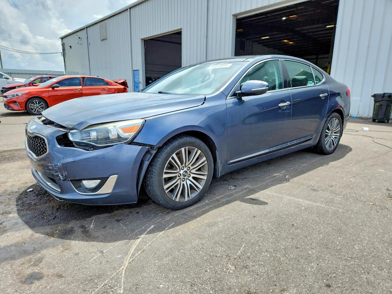 2015 KIA CADENZA PREMIUM