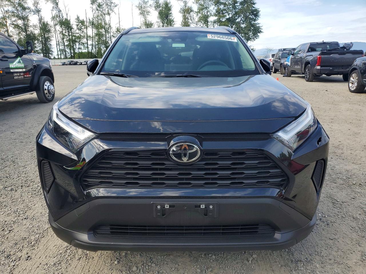 2025 TOYOTA RAV4 HYBRID XLE — снимка 5